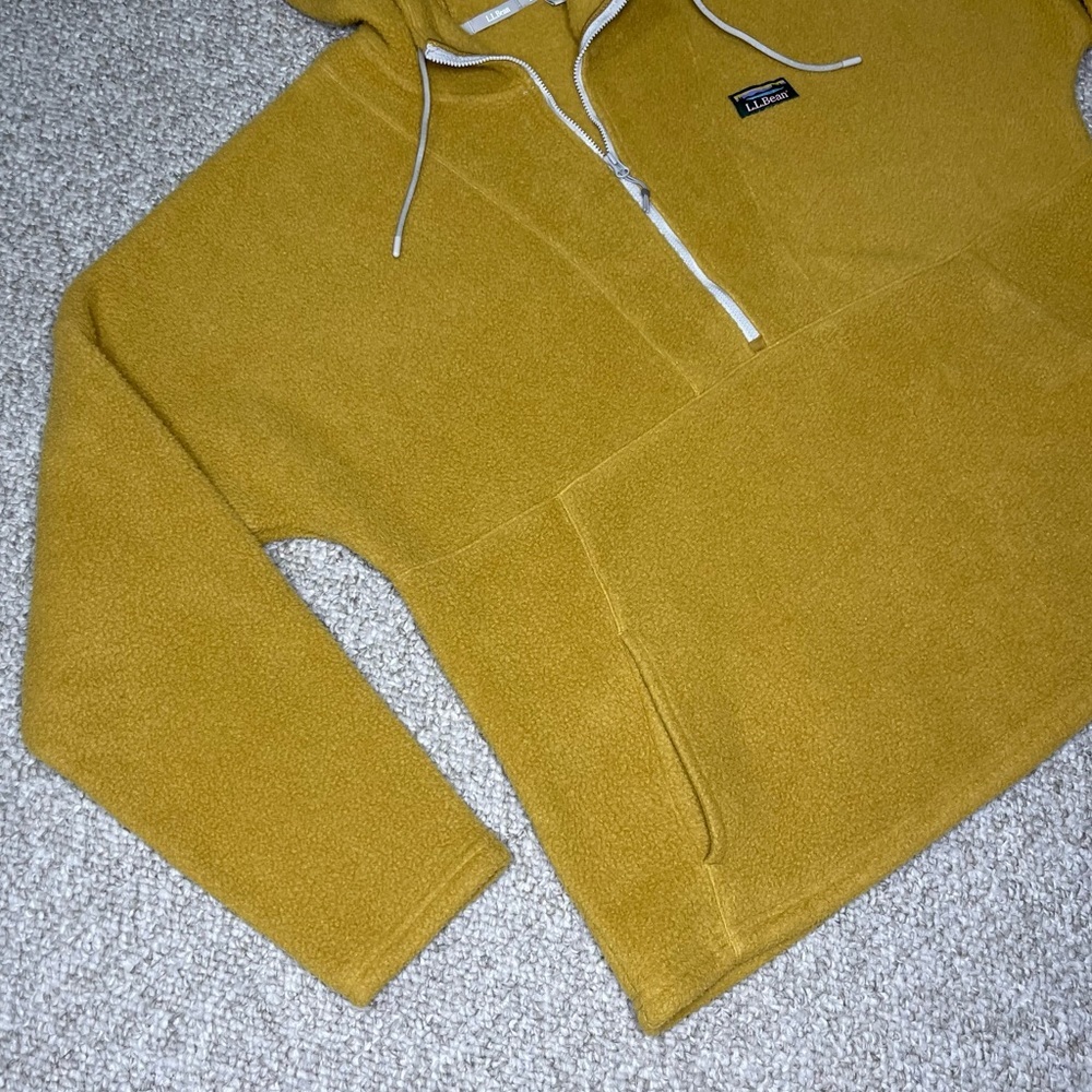 L. L. Bean fleece 1/2 zip pullover - Picture 5 of 11